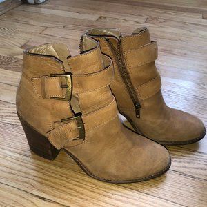 Steve Madden Trevur Brown Leather Booties